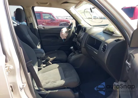 2013 Jeep Patriot Sport из США, поврежденный, VIN 1C4NJPBA7DD130017